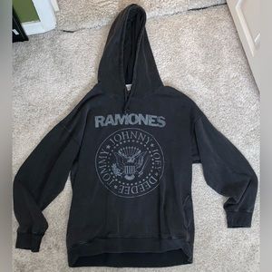 Men’s large ramones official hoodie